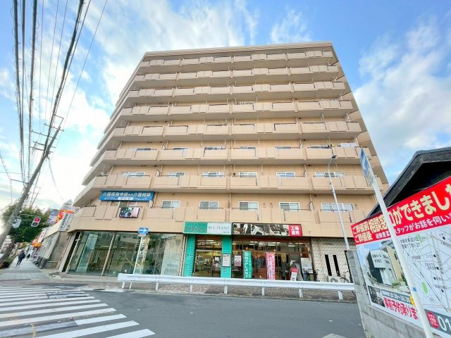 ローレルハイツの外観