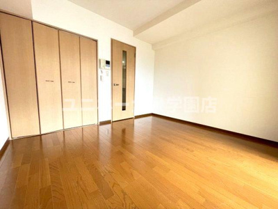 【寝室】 | エントピアパレス