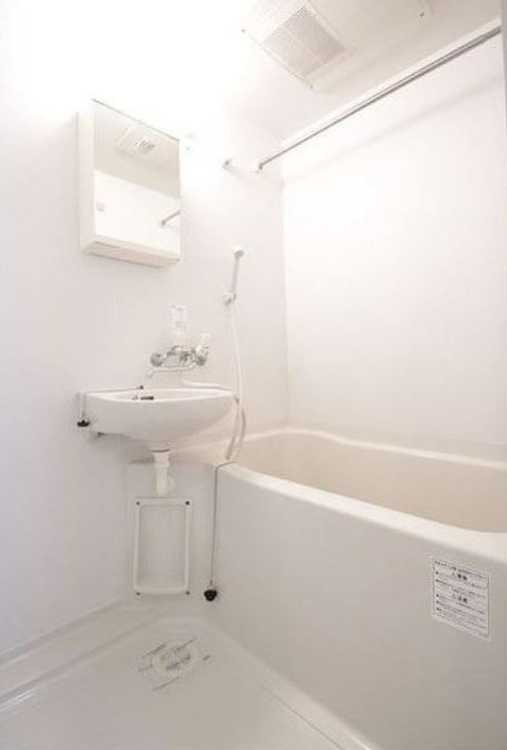 ヴェルト三軒茶屋Ⅱ　駅近　礼金０　分譲賃貸の浴室