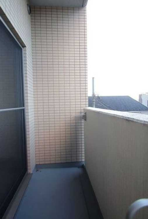 ヴェルト三軒茶屋Ⅱ　駅近　礼金０　分譲賃貸のバルコニー