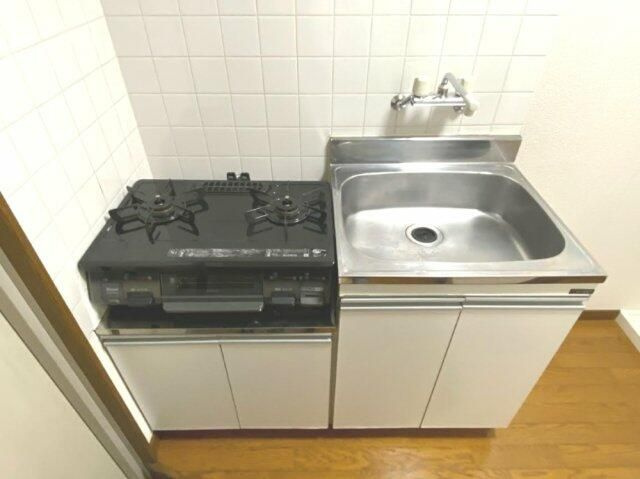 フローラルハイツのキッチン