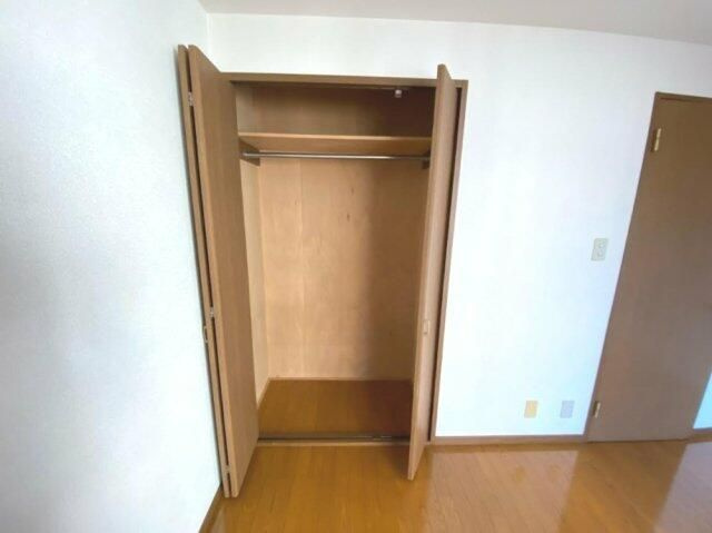 フローラルハイツの収納