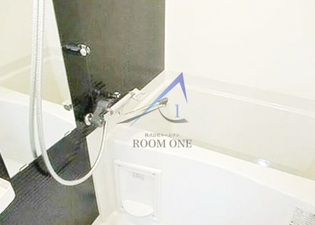 ロアール西大井の浴室|お風呂です。