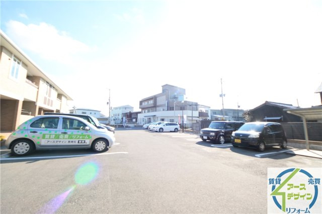 ショーエン・パディー2の駐車場