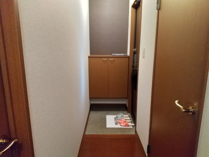 ラ フォーレ光 A棟の玄関