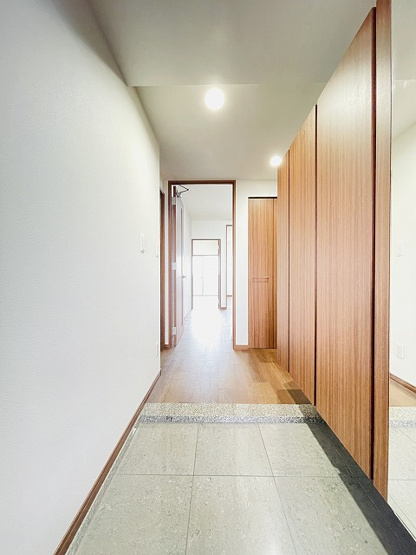 【玄関】 | アンピール空港南