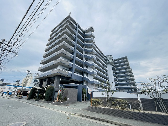 【外観】 | アンピール空港南