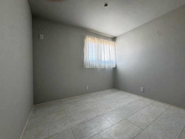 【積水ハウス施工】太陽光パネル×駐車場6台分×全部屋物置　築浅のオシャレな深谷市の中古住宅の洋室