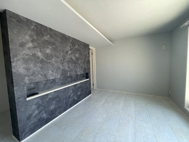 【積水ハウス施工】太陽光パネル×駐車場6台分×全部屋物置　築浅のオシャレな深谷市の中古住宅の洋室