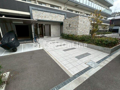 【エントランス】 | ベルンガーデン林寺