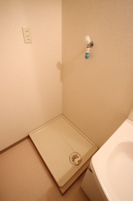 【設備】 | シエル金剛 | 室内洗濯機置場