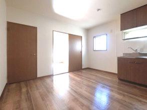 【居間・リビング】