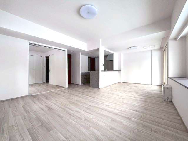 パークハイム旭ヶ丘の居間・リビング