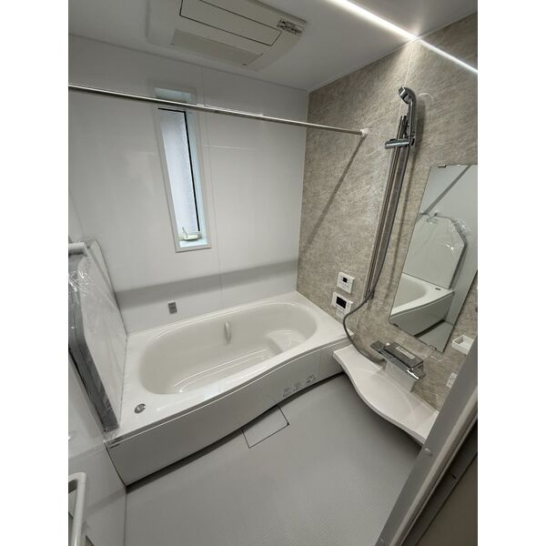 涼風町戸建の浴室