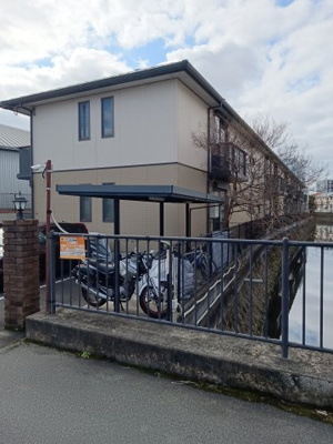 【外観】 | グリーンコート上牧