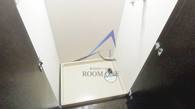 エールプラザ戸山台の設備|洗濯機置き場です。