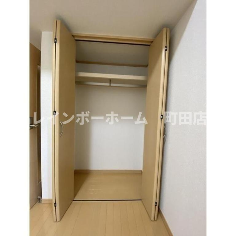 アゼリアガーデンズ向ヶ丘2※初期費用分割あと払いサービス利用可能物件の収納