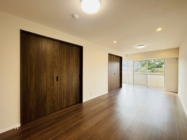 【居間・リビング】 | エクセレンス谷