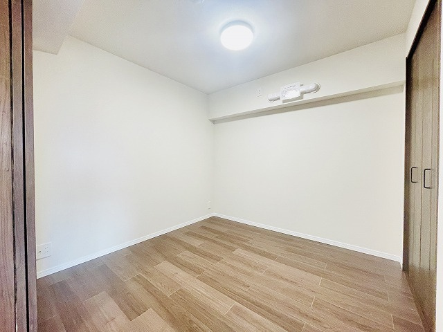 【洋室】 | エクセレンス谷