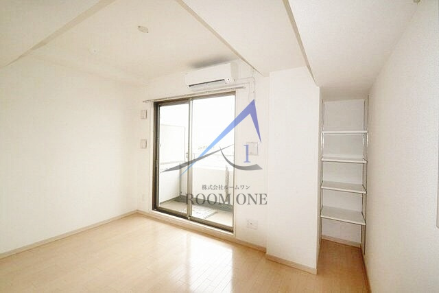 Ｎ・Ｙ根津八重垣の居間・リビング|洋室のお部屋です。