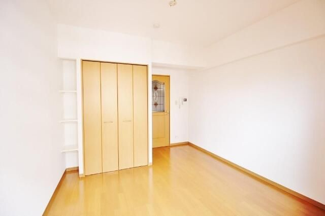 プロムナード岩楯の寝室