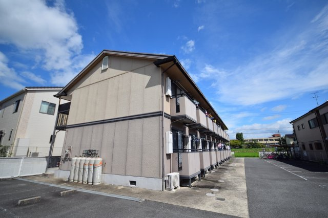 ハイツソレイユの外観