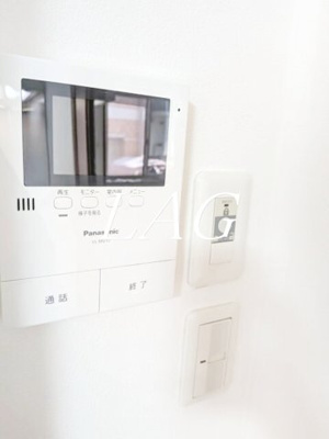 【セキュリティ】 | グラシアス千歳台 | モニター付インターホンです。