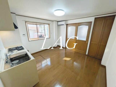 【居間・リビング】 | グラシアス千歳台 | 洋室のお部屋です。