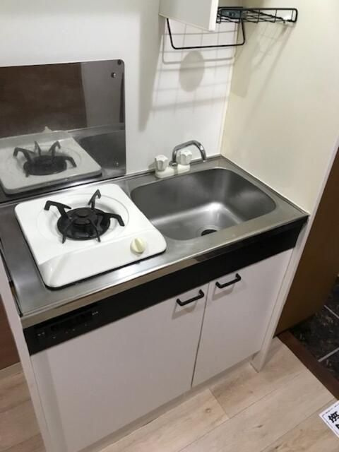 カルナ市谷薬王寺のキッチン