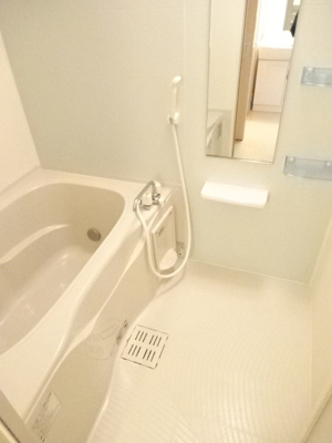 【浴室】 | ラグーナＢ | バス