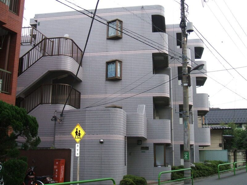 パーソネージュ氷川台の外観