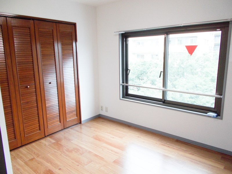 第2宝田ビルの寝室