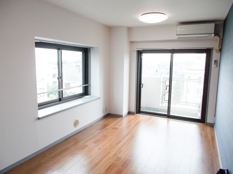 第2宝田ビルの寝室