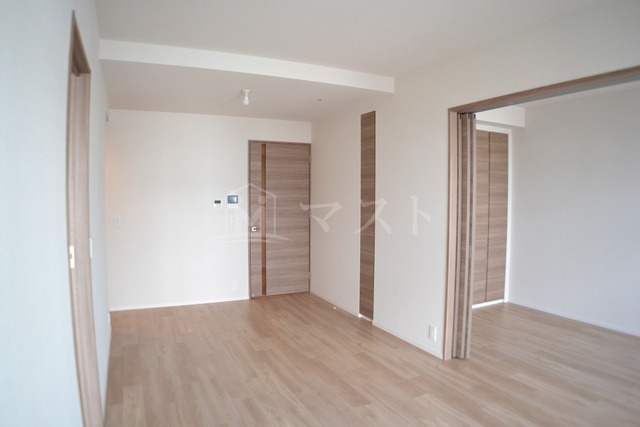 大阪市中央区南本町４丁目の賃貸マンションの内装