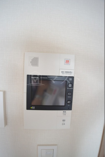 大阪市中央区南本町４丁目の賃貸マンションのセキュリティ