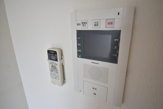 大阪市中央区南新町２丁目の賃貸マンションのセキュリティ