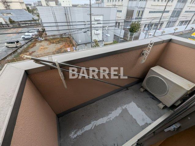 リーソンズコートのバルコニー