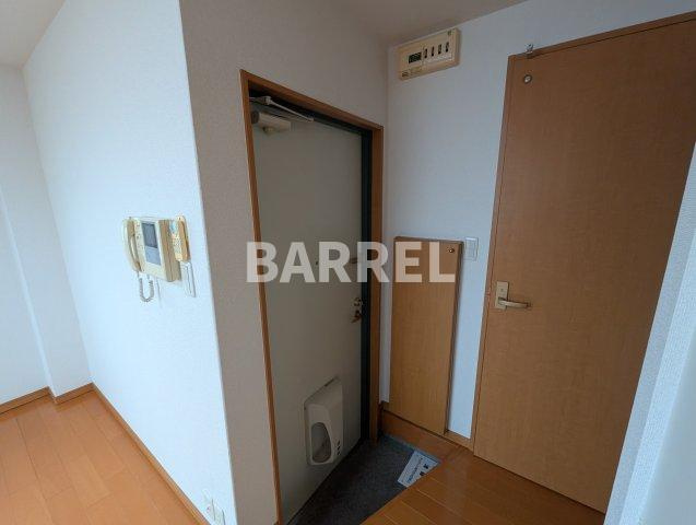 リーソンズコートの玄関