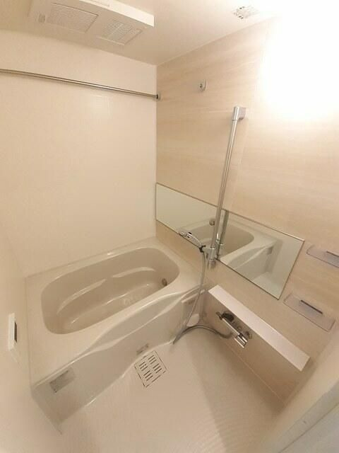 ヴィラ　フェリシア　小台橋の浴室