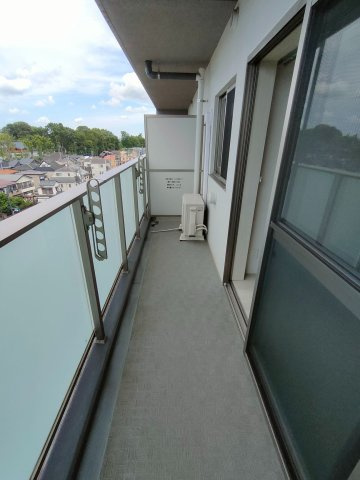 エステルコートのバルコニー