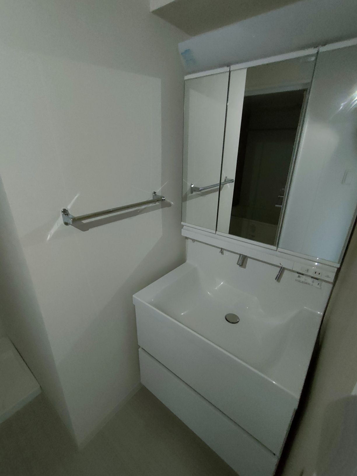 エステルコートの洗面所