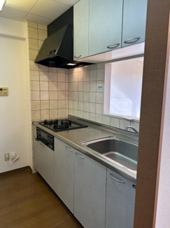 【洗面所】 | ウエストアール | 居間です