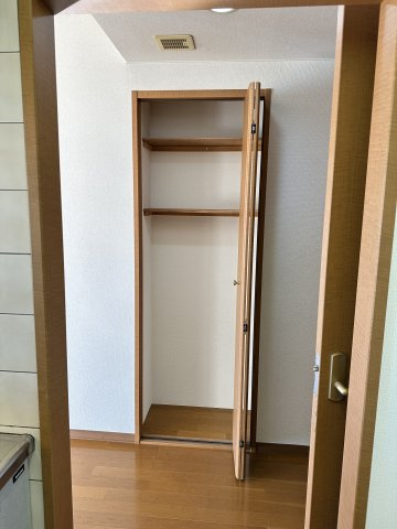 ウエストアールの収納