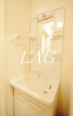 【洗面所】 | フルハウス舎人 | 洗面台です。