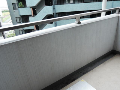 【バルコニー】 | コニファー新子安