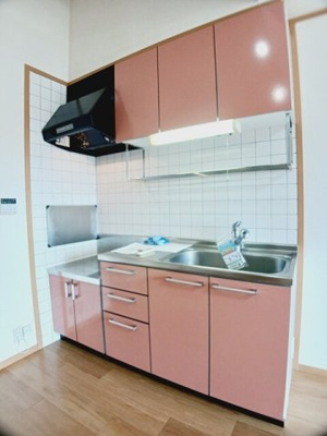 【キッチン】 | レフィナード | キッチンです