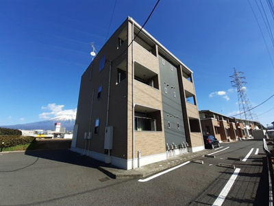 【外観】 | セル・リヴィエールＡ | きれいな外観です