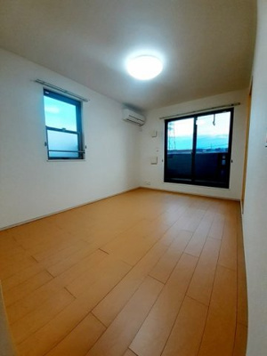 【居間・リビング】 | セル・リヴィエールＡ | ゆったりとした居間です