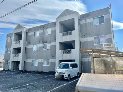 【外観】 | サンシャイン石敷 | 外観写真（昼）