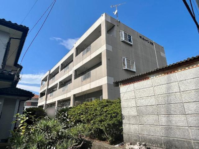 【外観】 | サンシャイン石敷 | 外観写真（昼）